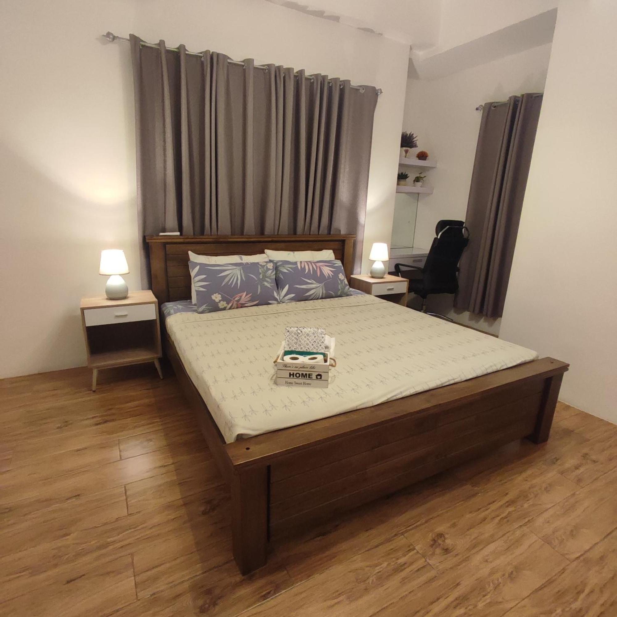Appartamento Superior 2 BR in Salcedo Makati Manila Esterno foto