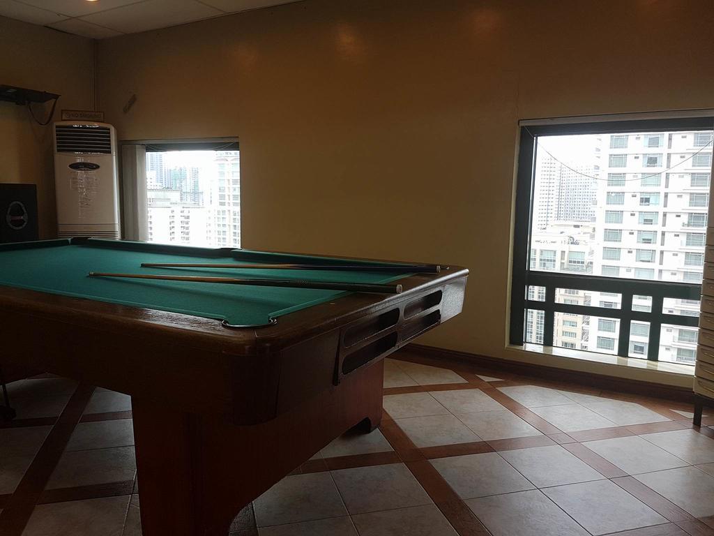 Appartamento Superior 2 BR in Salcedo Makati Manila Esterno foto