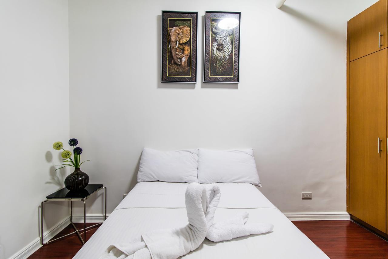Appartamento Superior 2 BR in Salcedo Makati Manila Esterno foto