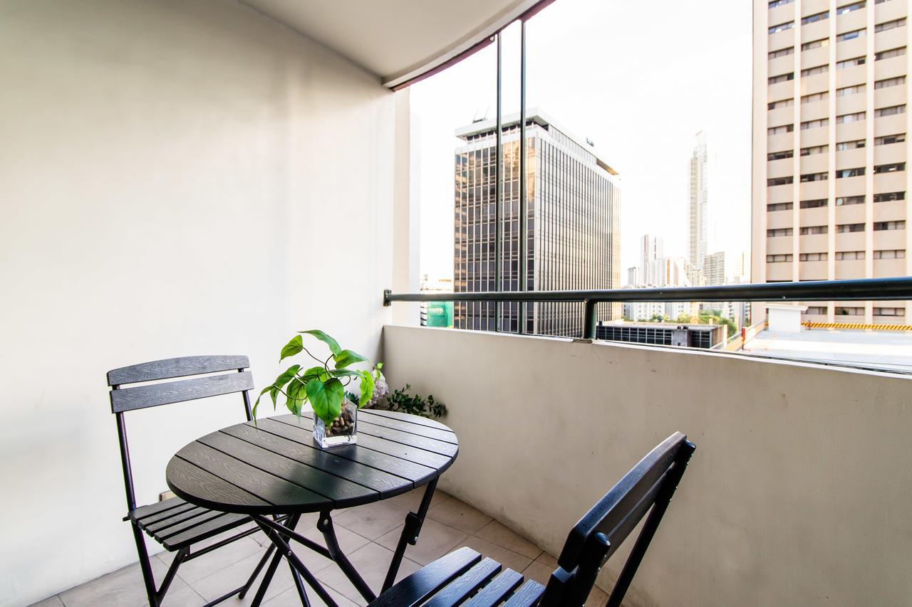 Appartamento Superior 2 BR in Salcedo Makati Manila Esterno foto
