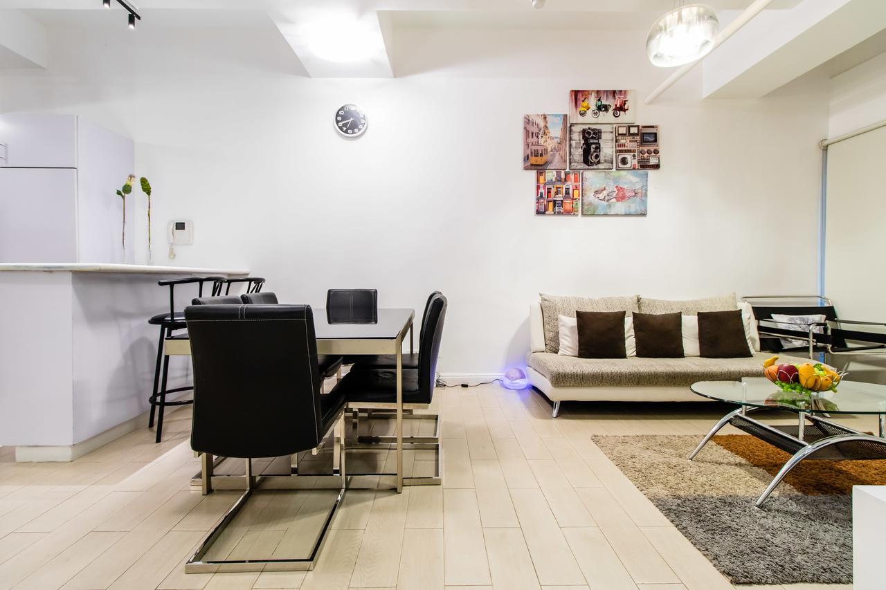 Appartamento Superior 2 BR in Salcedo Makati Manila Esterno foto