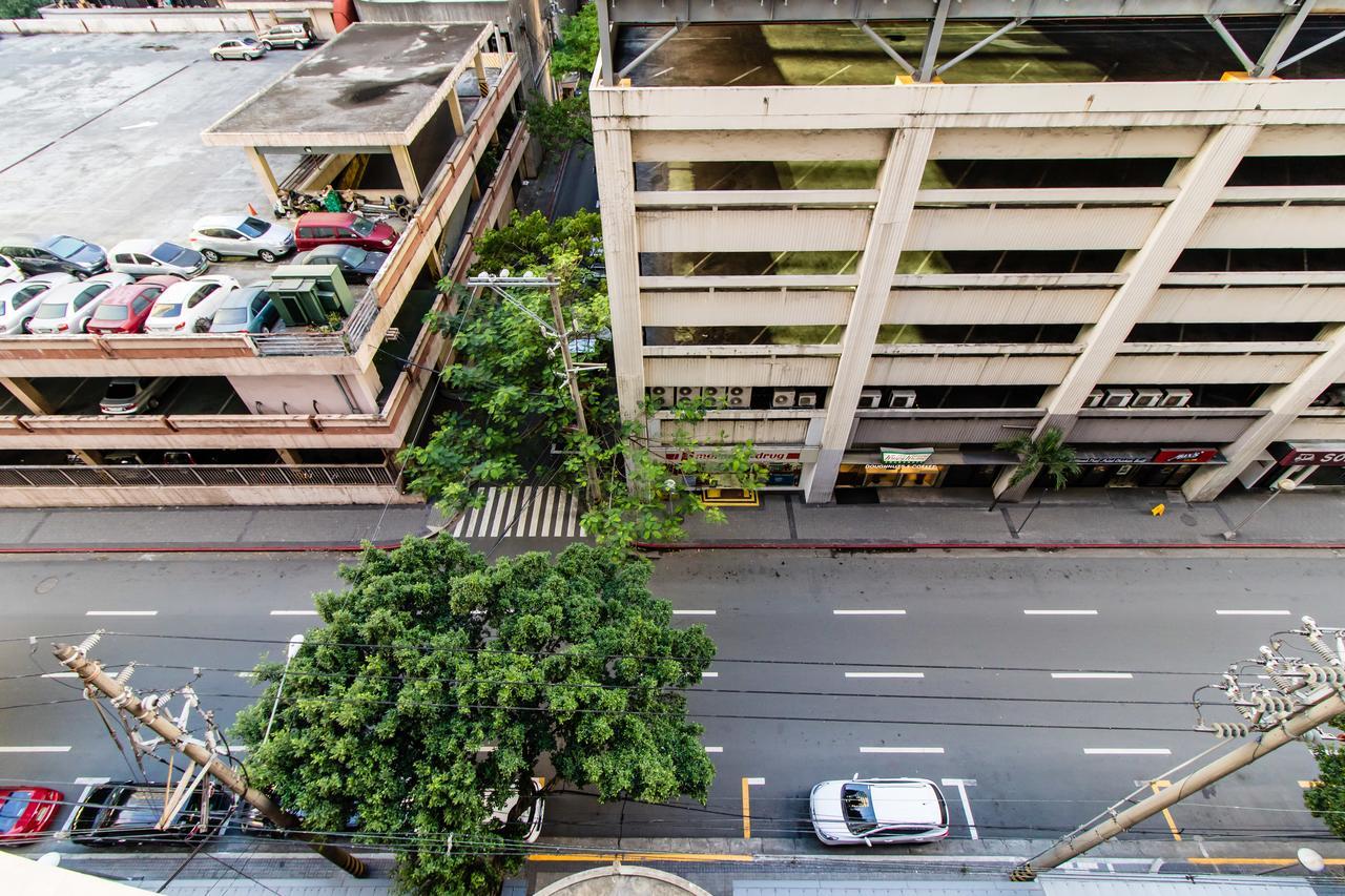 Appartamento Superior 2 BR in Salcedo Makati Manila Esterno foto