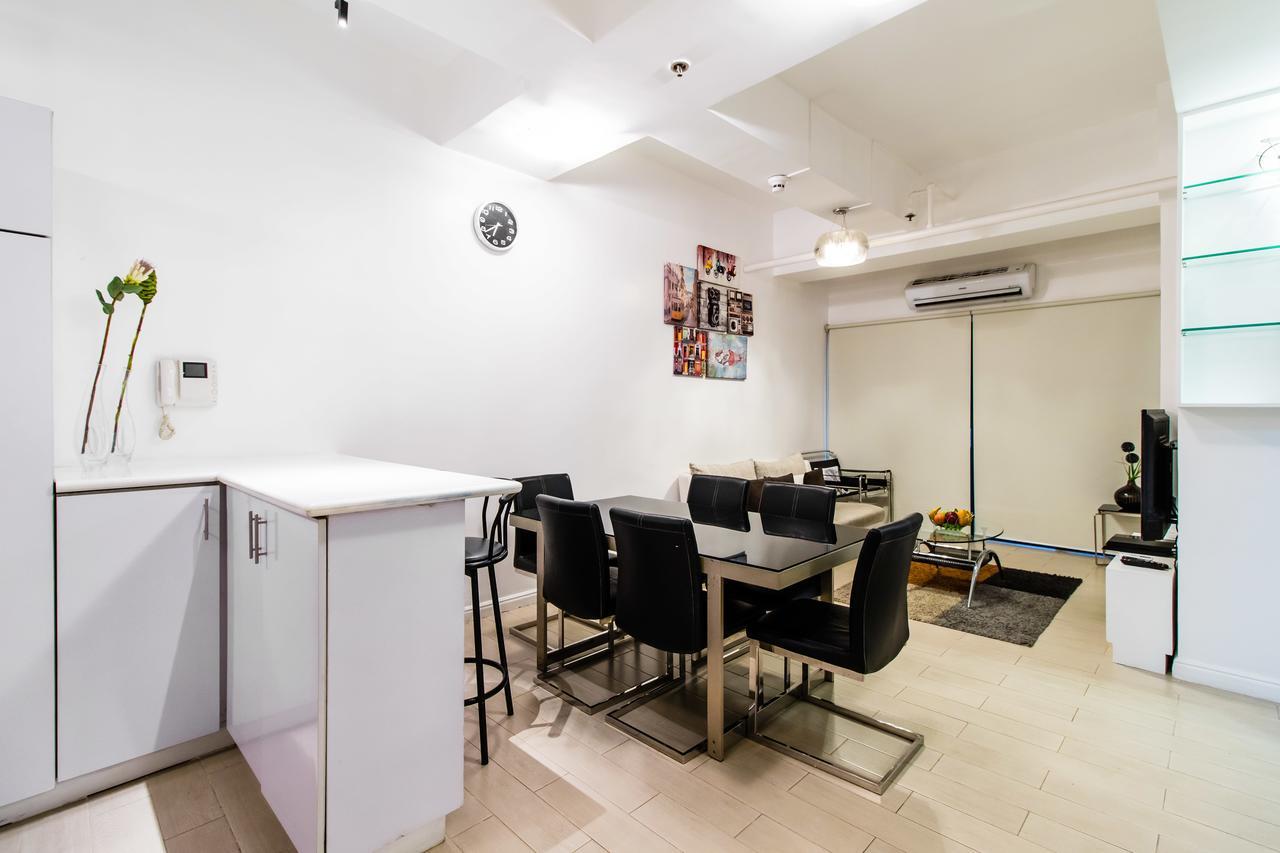 Appartamento Superior 2 BR in Salcedo Makati Manila Esterno foto